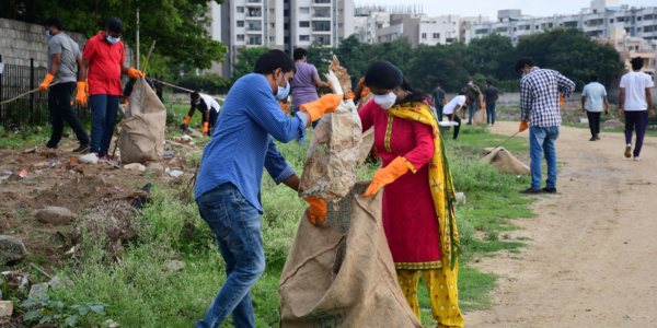 Lake Cleaning and Plantation Drive from HSBC