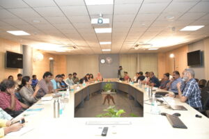 Round table